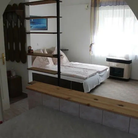 Casa vacanze Sungarden Apartman Szemes Balatonboglár
